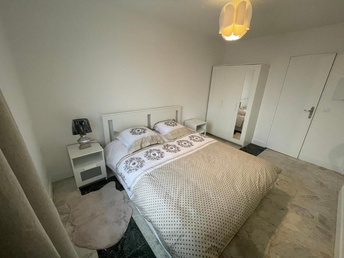 Joli T2, Terrasse Et Jardin, Ideal Pour Familles, A 15 Min De L'Aeroport Roissy Cdg Tremblay-en-France 외부 사진
