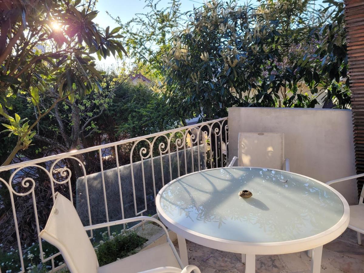 Joli T2, Terrasse Et Jardin, Ideal Pour Familles, A 15 Min De L'Aeroport Roissy Cdg Tremblay-en-France 외부 사진