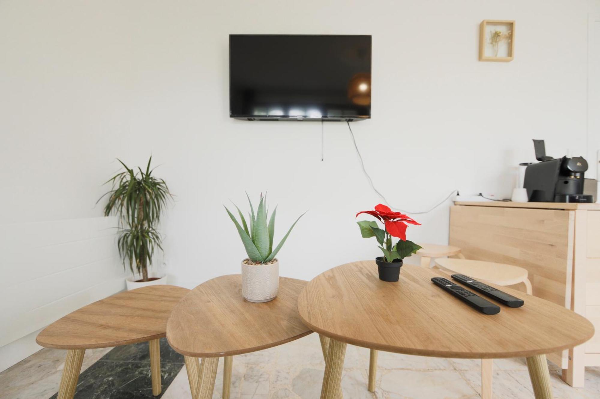 Joli T2, Terrasse Et Jardin, Ideal Pour Familles, A 15 Min De L'Aeroport Roissy Cdg Tremblay-en-France 외부 사진